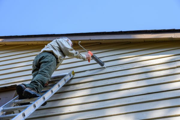 Cost of Vinyl Siding Caulk Repair in Boulder